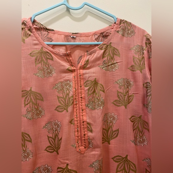 Brand new set of two kurtas one with bell sleeves - Picture 4 of 5